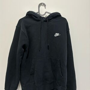 Nike Men's Black Pullover Hoodie